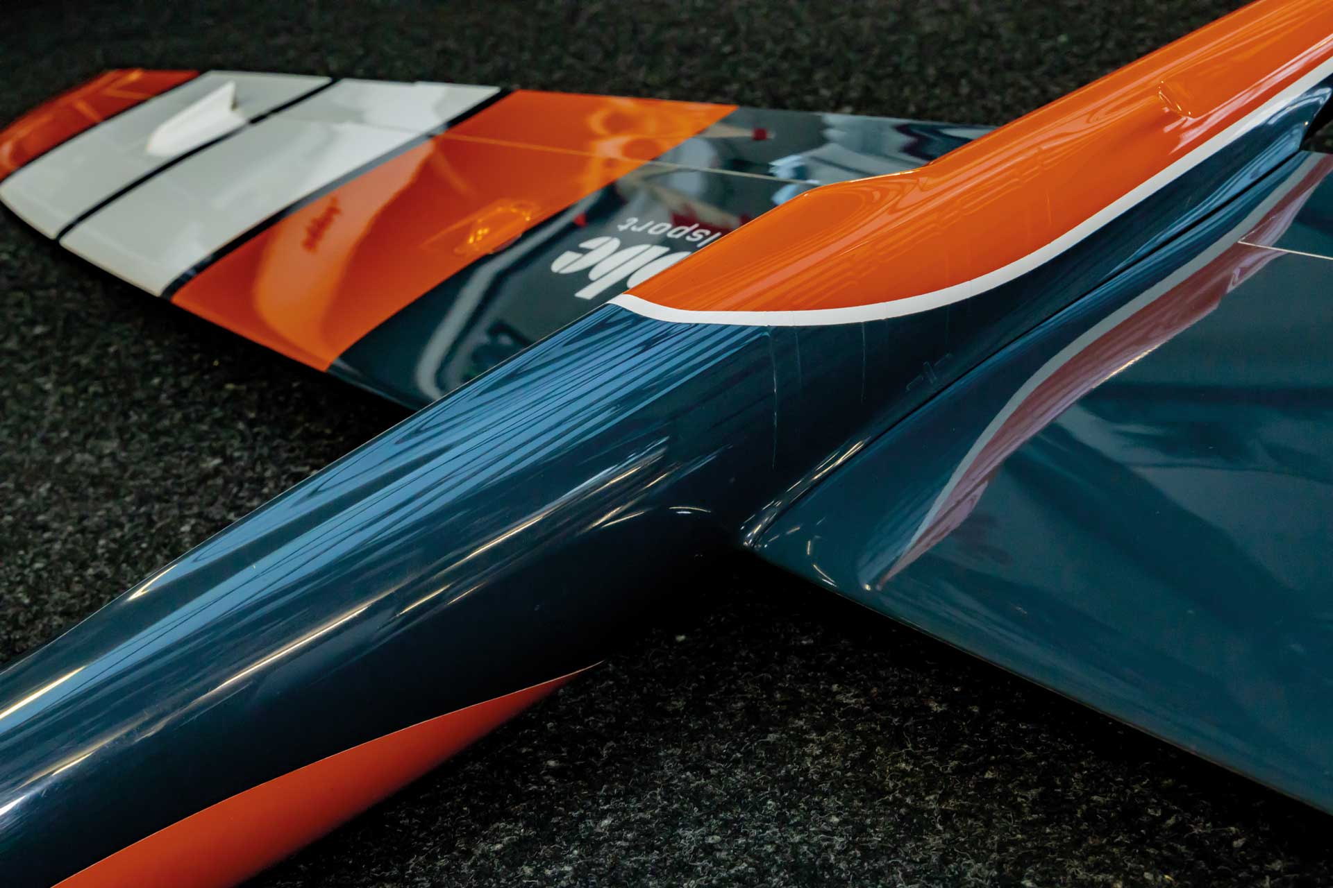 Robbe Modellsport EVOA 3.0 ARF VOLL-GFK "Segler" HOCHLEISTUNGSSEGLER MIT 4-KLAPPENFLÜGEL – Bild 11