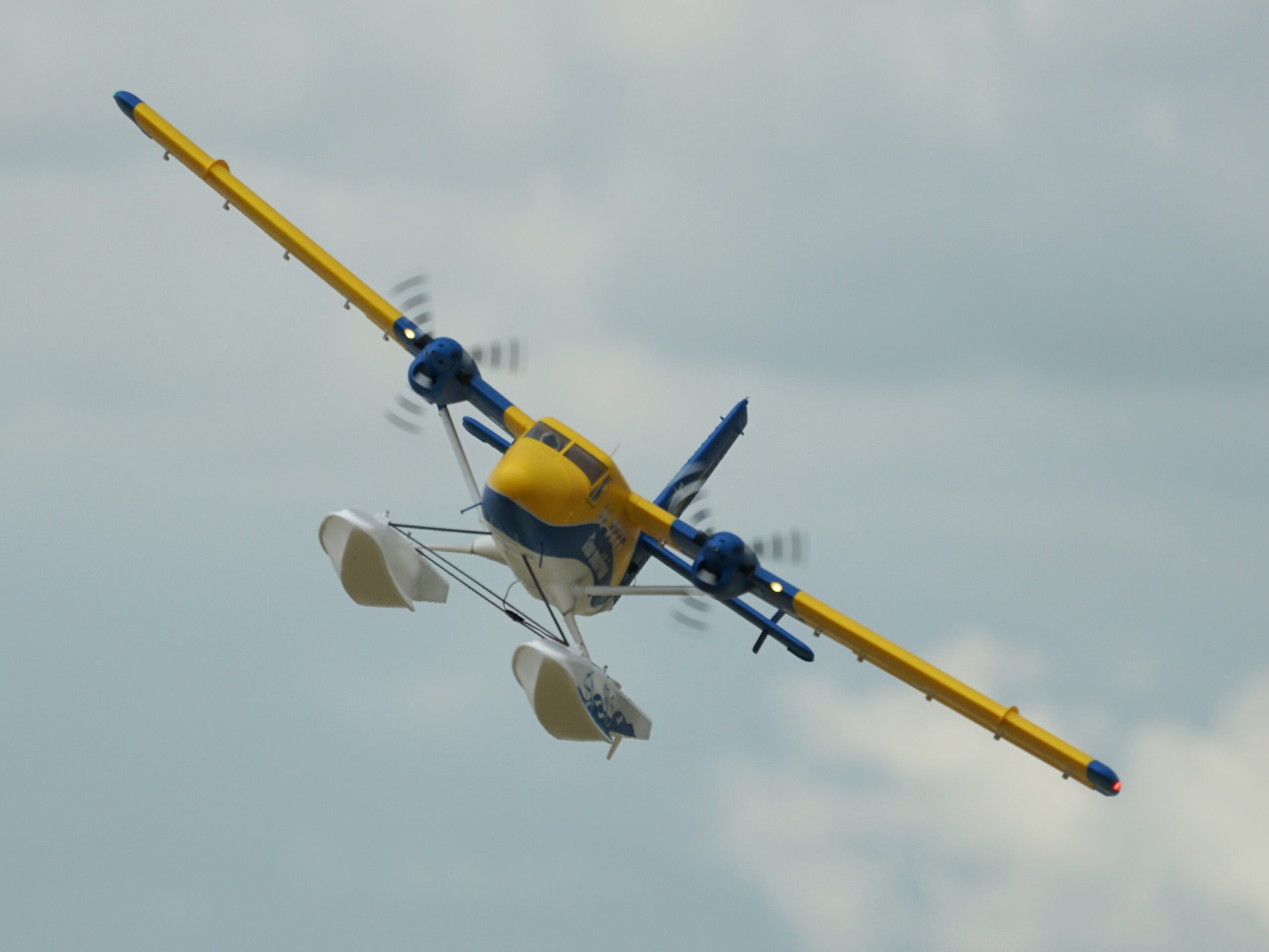 Twin Otter DHC-6 1800mm - PNP + Schwimmer - XFLY-Model – Bild 3