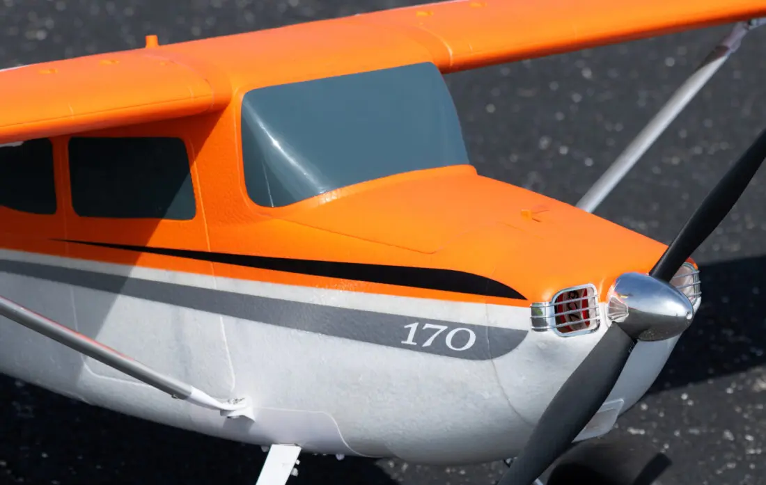 Flex Innovations CESSNA 170 60E PNP Nacht – Bild 10